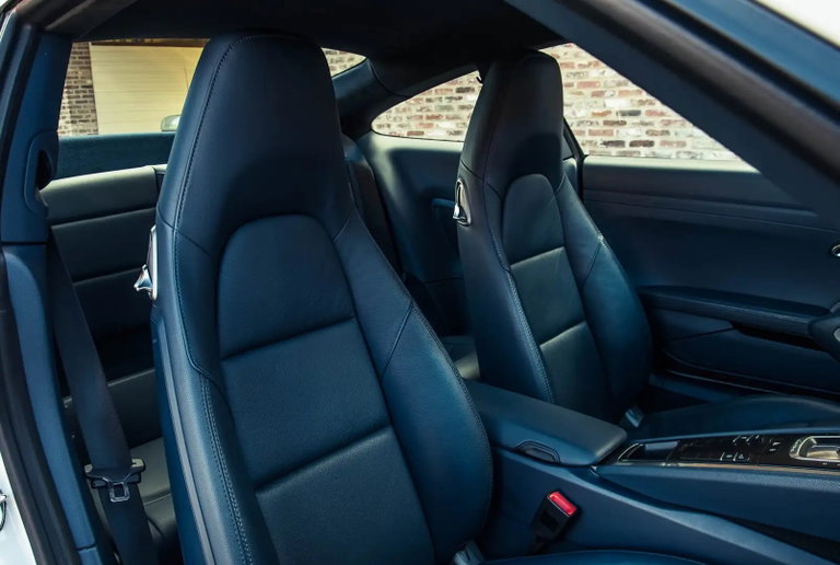 Porsche 991 Carrera 4