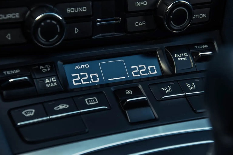 Porsche 991 Carrera 4