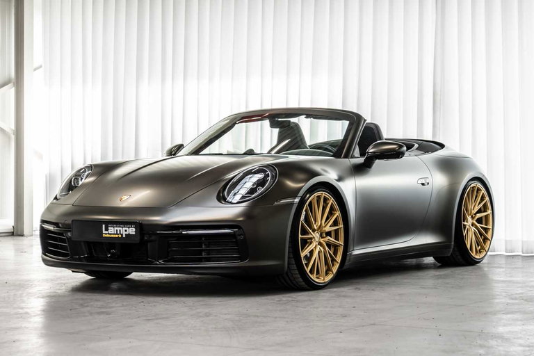 Porsche 992 Carrera