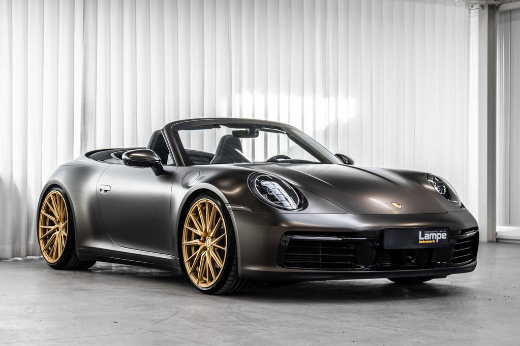 Porsche 992 Carrera