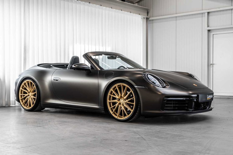 Porsche 992 Carrera