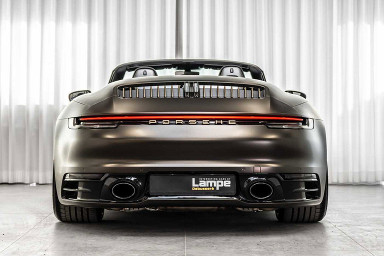 Porsche 992 Carrera