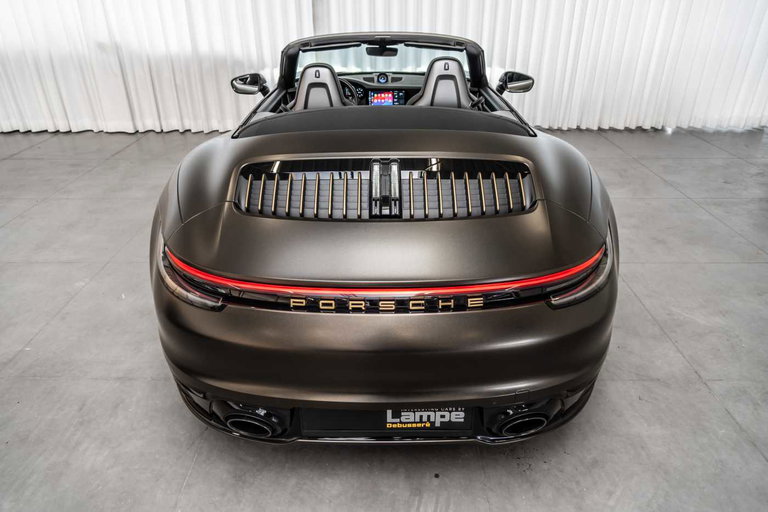 Porsche 992 Carrera