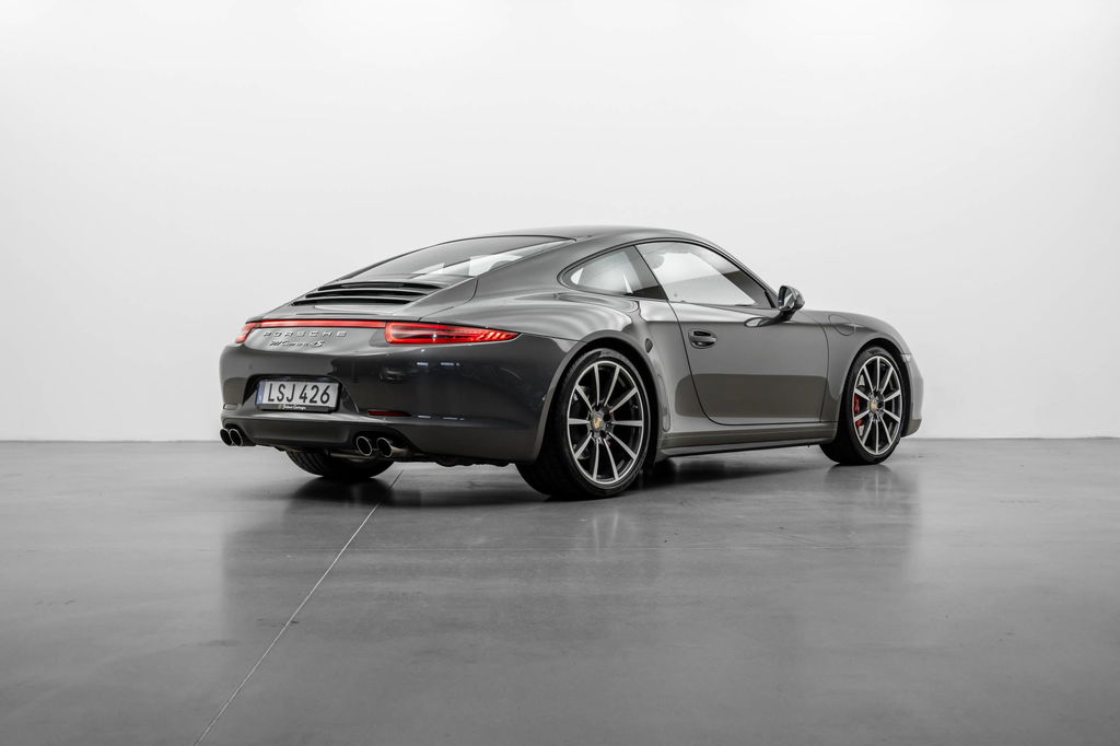 Porsche 991 Carrera 4S