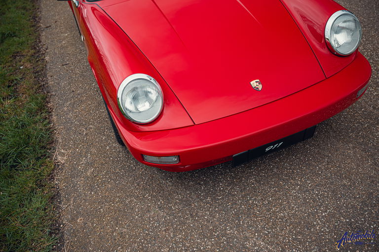 Porsche 911 Carrera 3.2