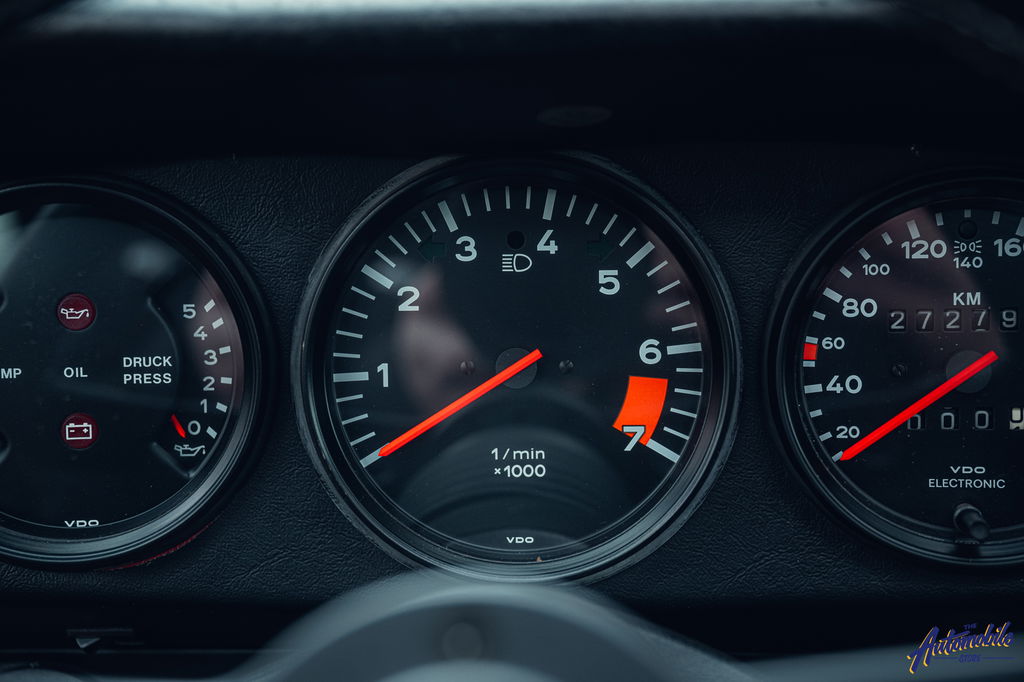 Porsche 911 Carrera 3.2