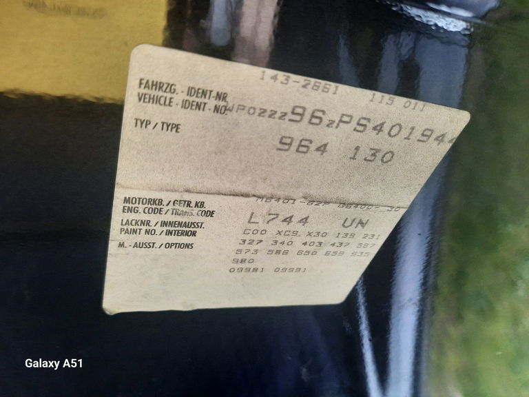 Porsche 964 Carrera 4