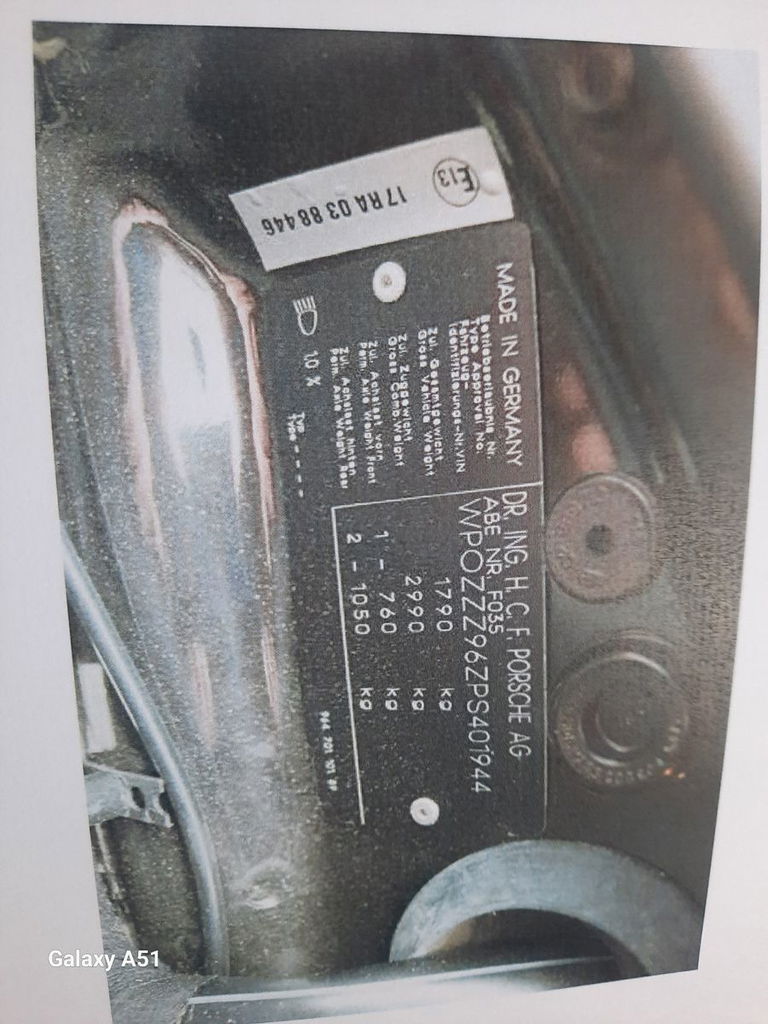 Porsche 964 Carrera 4