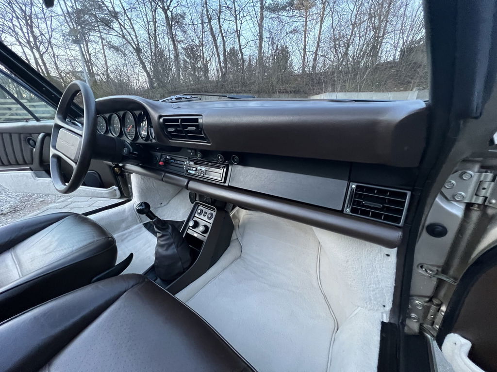 Porsche 911 Carrera 3.2 WTL