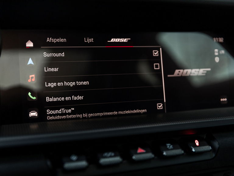 Porsche 992 Carrera 4 GTS