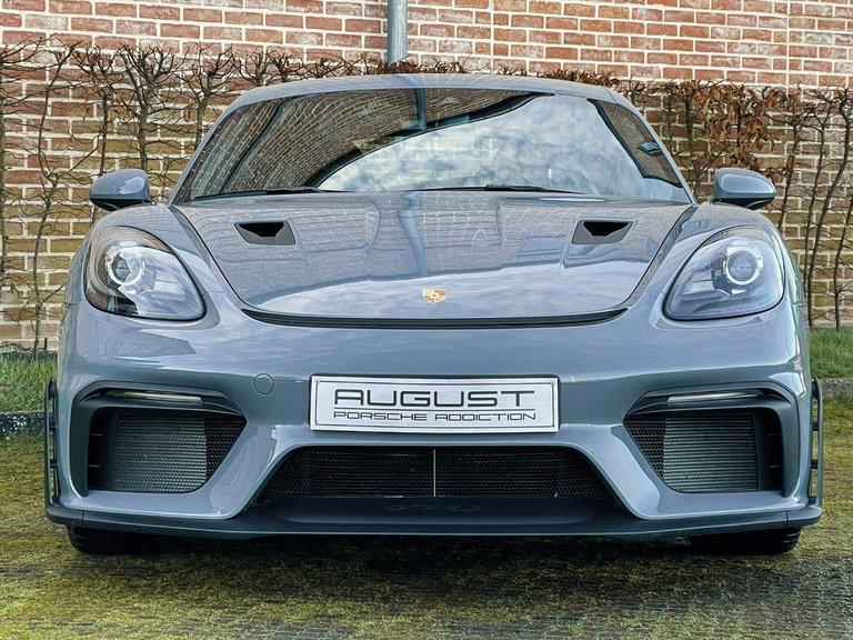 Porsche 718 Cayman GT4 RS