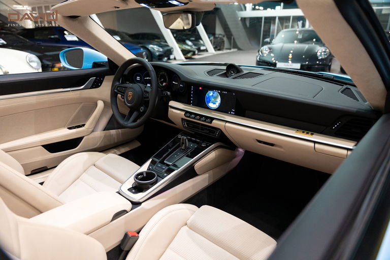 Porsche 992 Heritage Design Edition