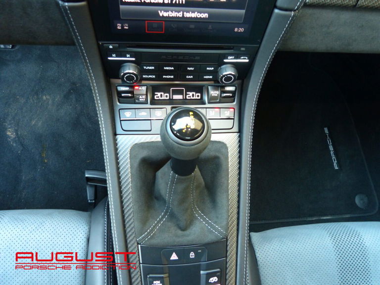 Porsche 718 Cayman GT4 RS