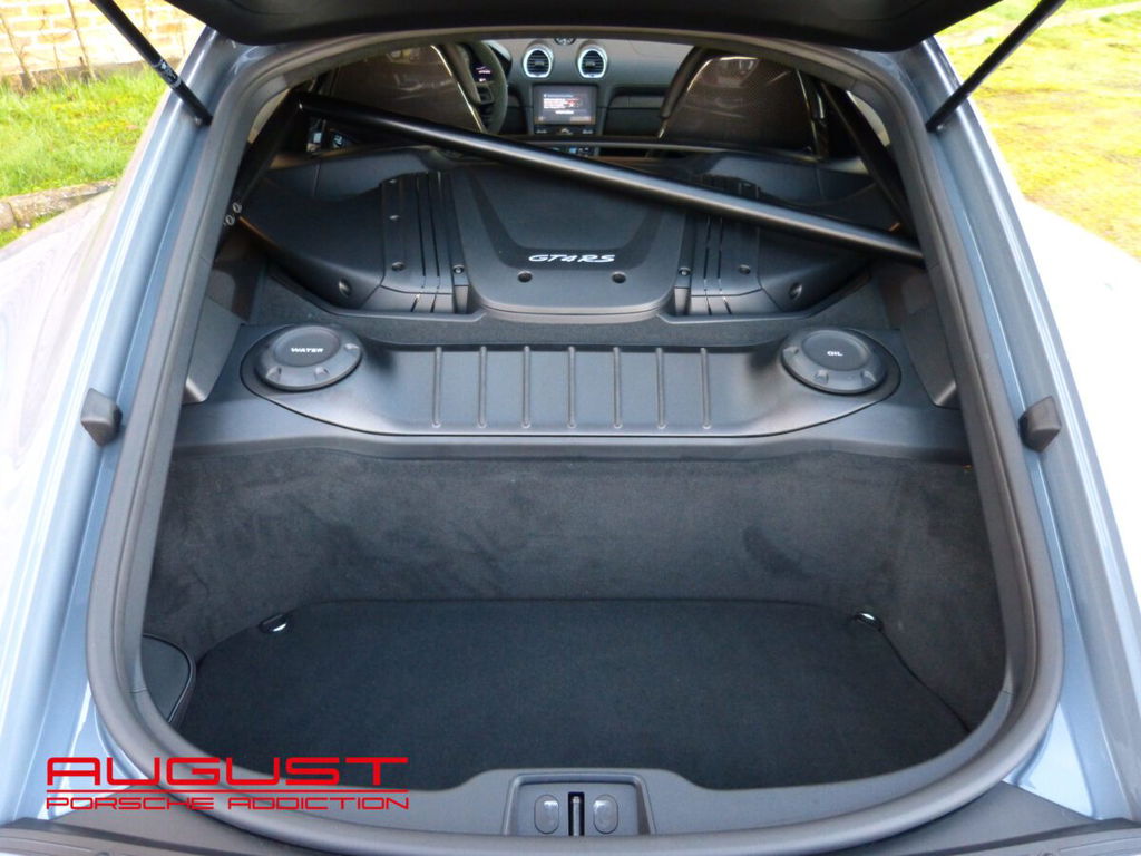 Porsche 718 Cayman GT4 RS