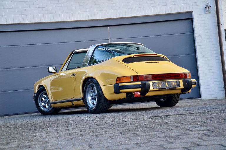 Porsche 911 SC