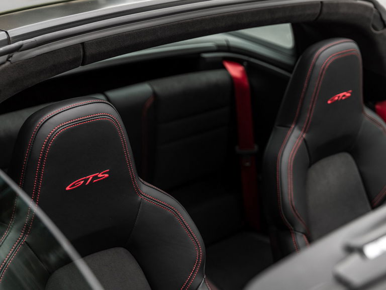 Porsche 992 Targa 4 GTS