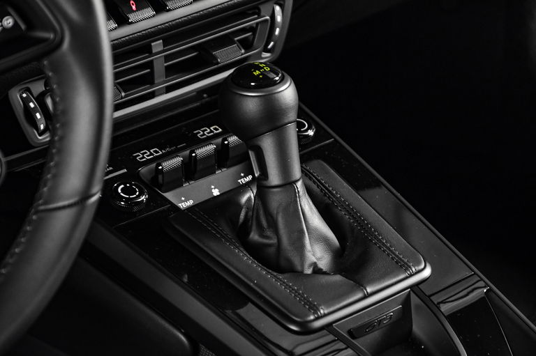 Porsche 992 GT3 Touring