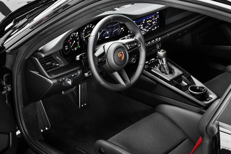 Porsche 992 GT3 Touring