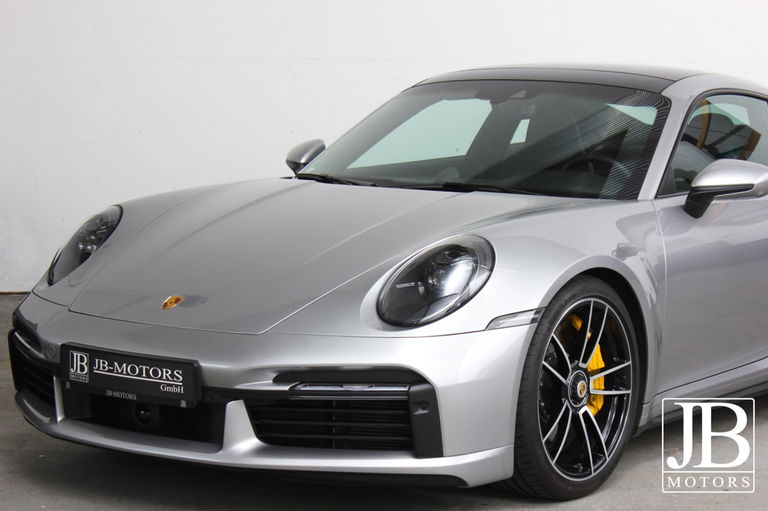 Porsche 992 Turbo S