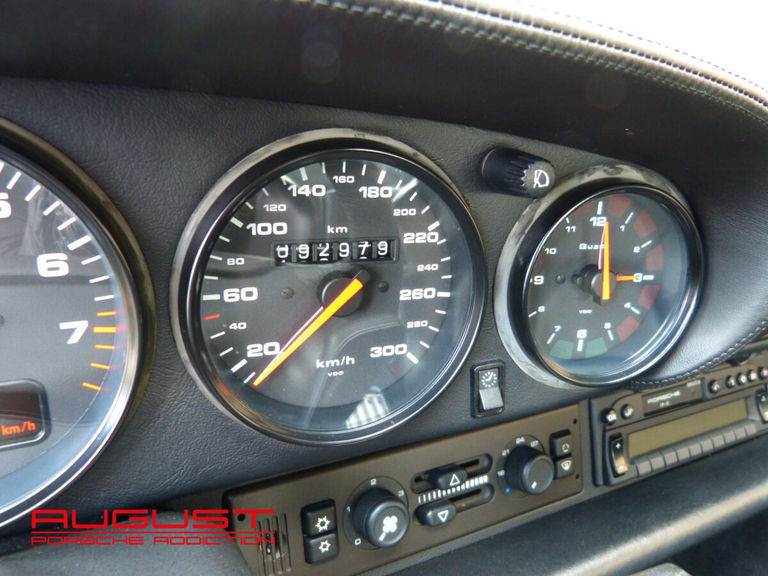 Porsche 993 Carrera 4S