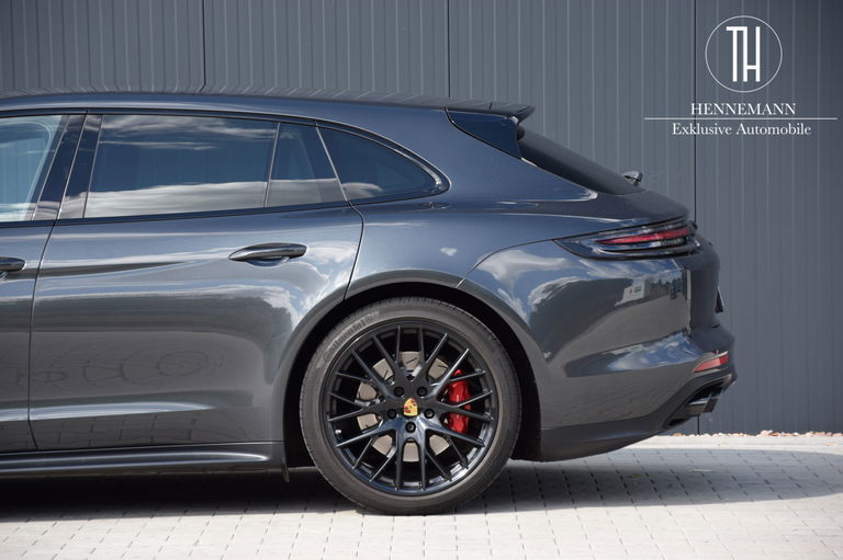 Porsche Panamera GTS
