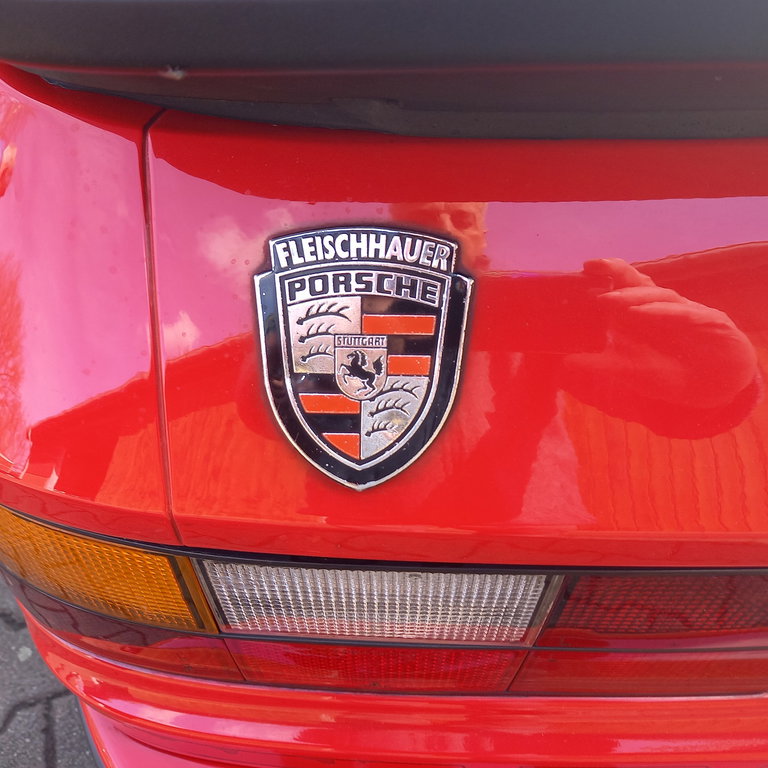 Porsche 924 S