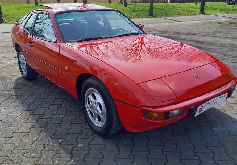 Porsche 924 S