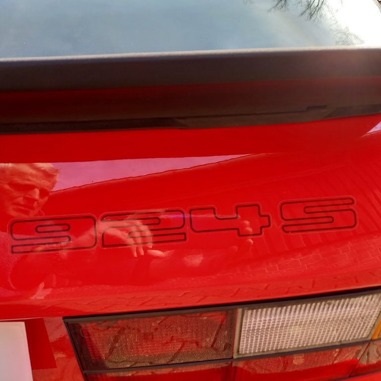 Porsche 924 S
