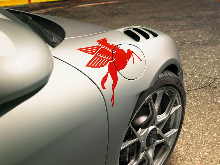 Porsche 718 Cayman GT4 RS