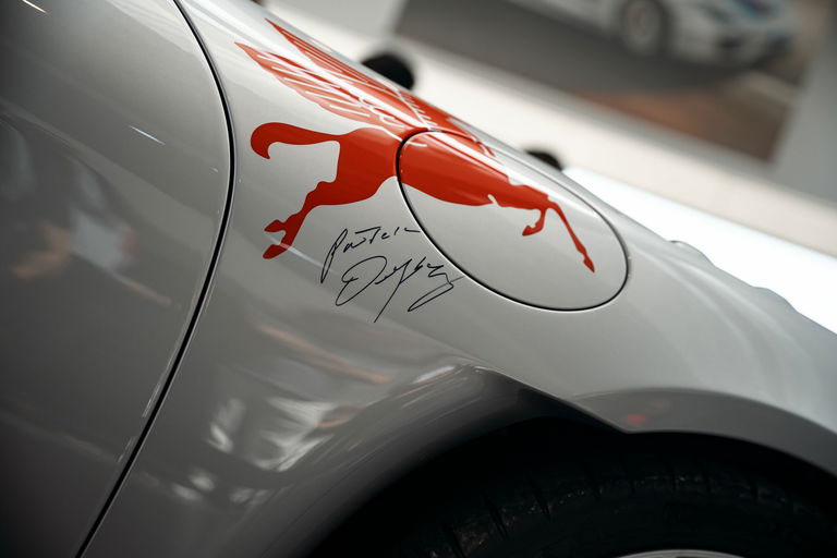 Porsche 718 Cayman GT4 RS