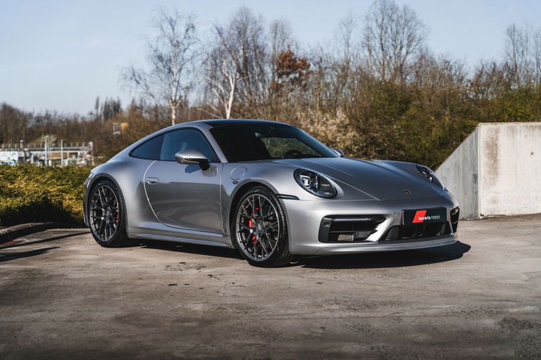 Porsche 992 Carrera 4S