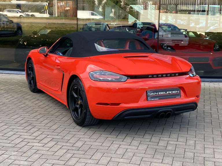 Porsche 718 Boxster