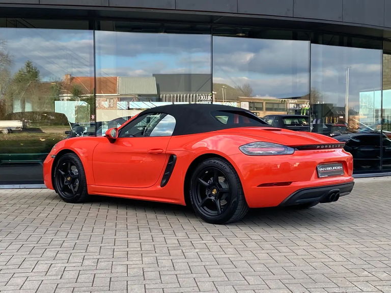 Porsche 718 Boxster