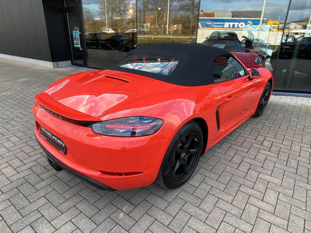 Porsche 718 Boxster
