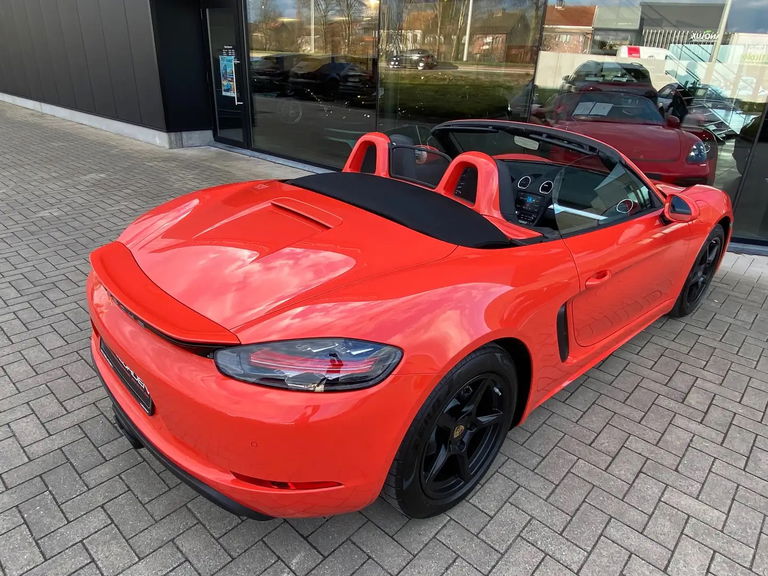 Porsche 718 Boxster