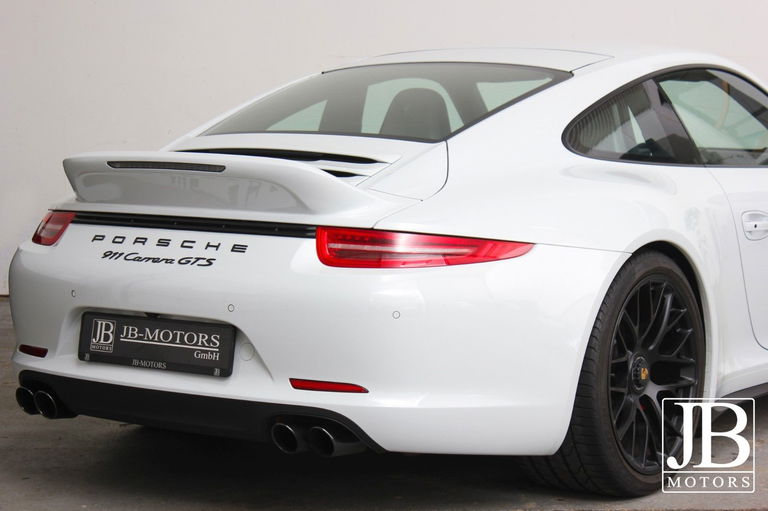 Porsche 991.2 Carrera GTS