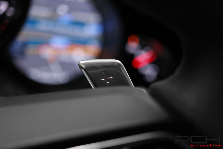 Porsche 991.2 Carrera 4 GTS