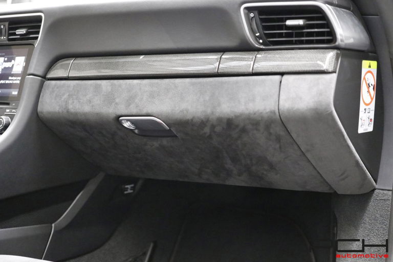 Porsche 991.2 Carrera 4 GTS