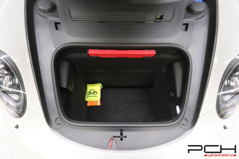 Porsche 991.2 Carrera 4 GTS