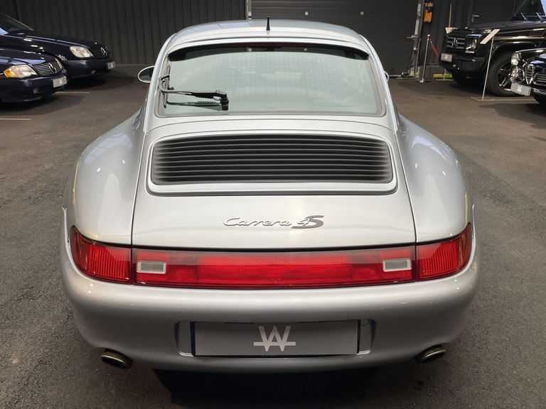 Porsche 993 Carrera 4S