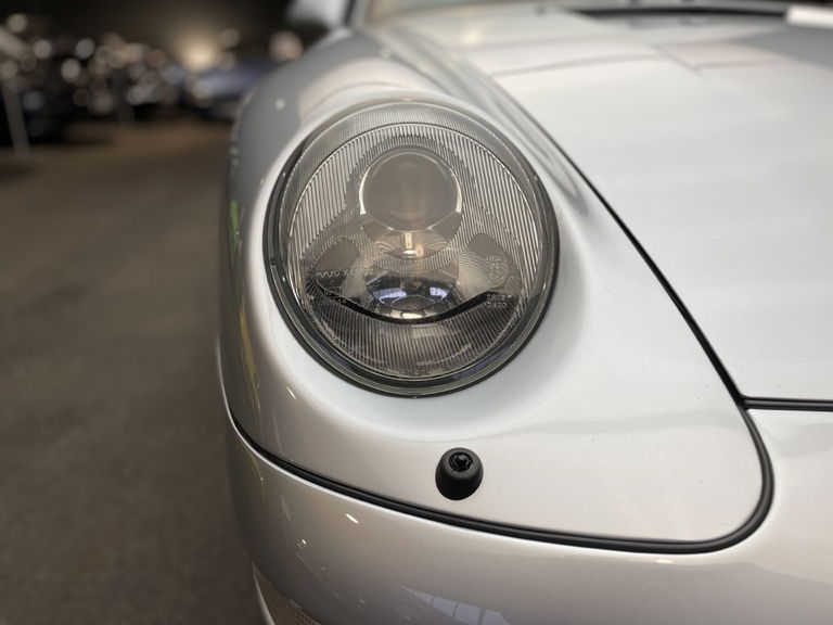 Porsche 993 Carrera 4S