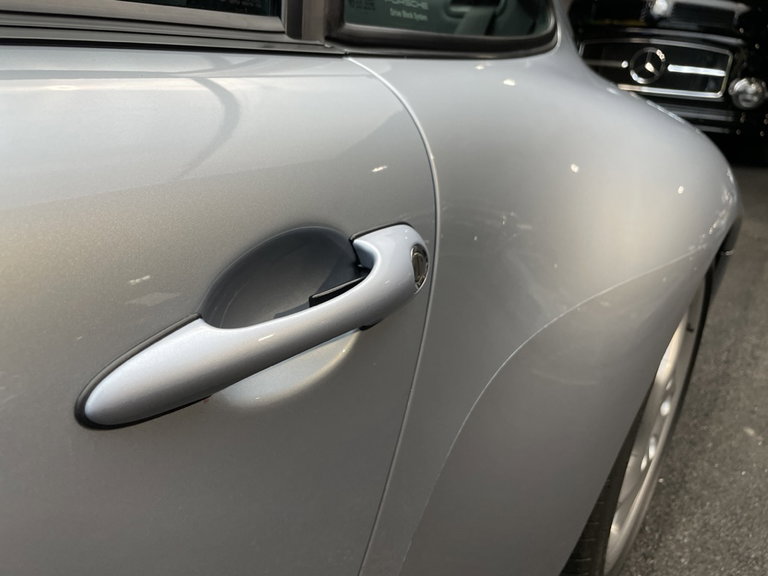 Porsche 993 Carrera 4S