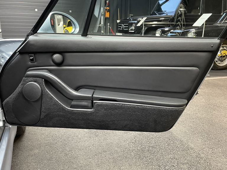Porsche 993 Carrera 4S