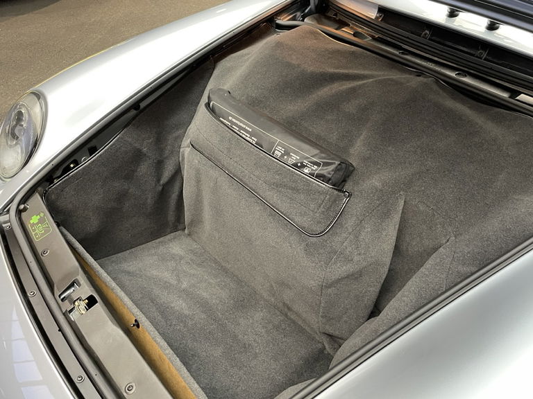 Porsche 993 Carrera 4S