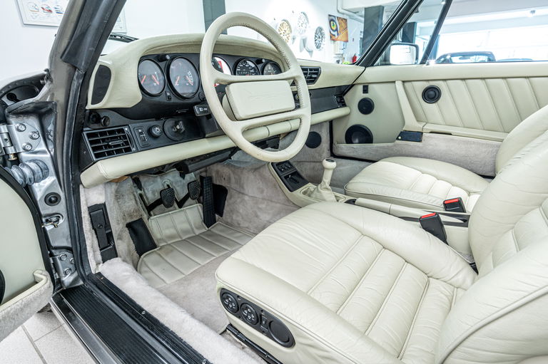 Porsche 964 Carrera 2