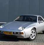 Porsche 928