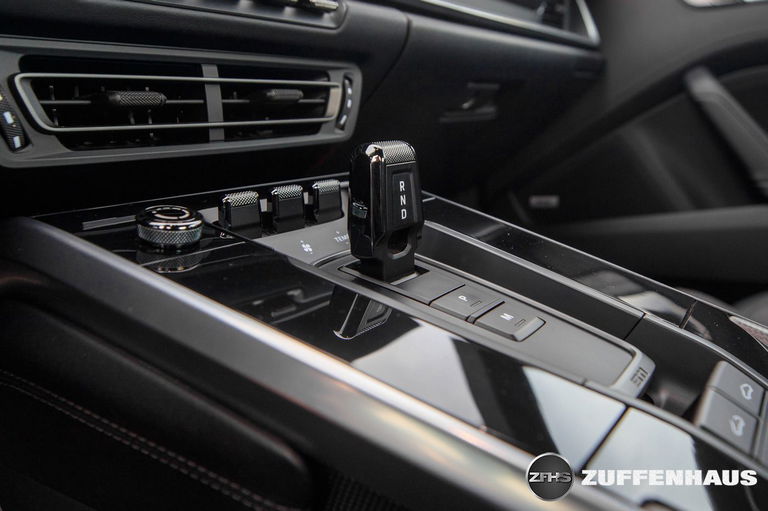 Porsche 992 Carrera S