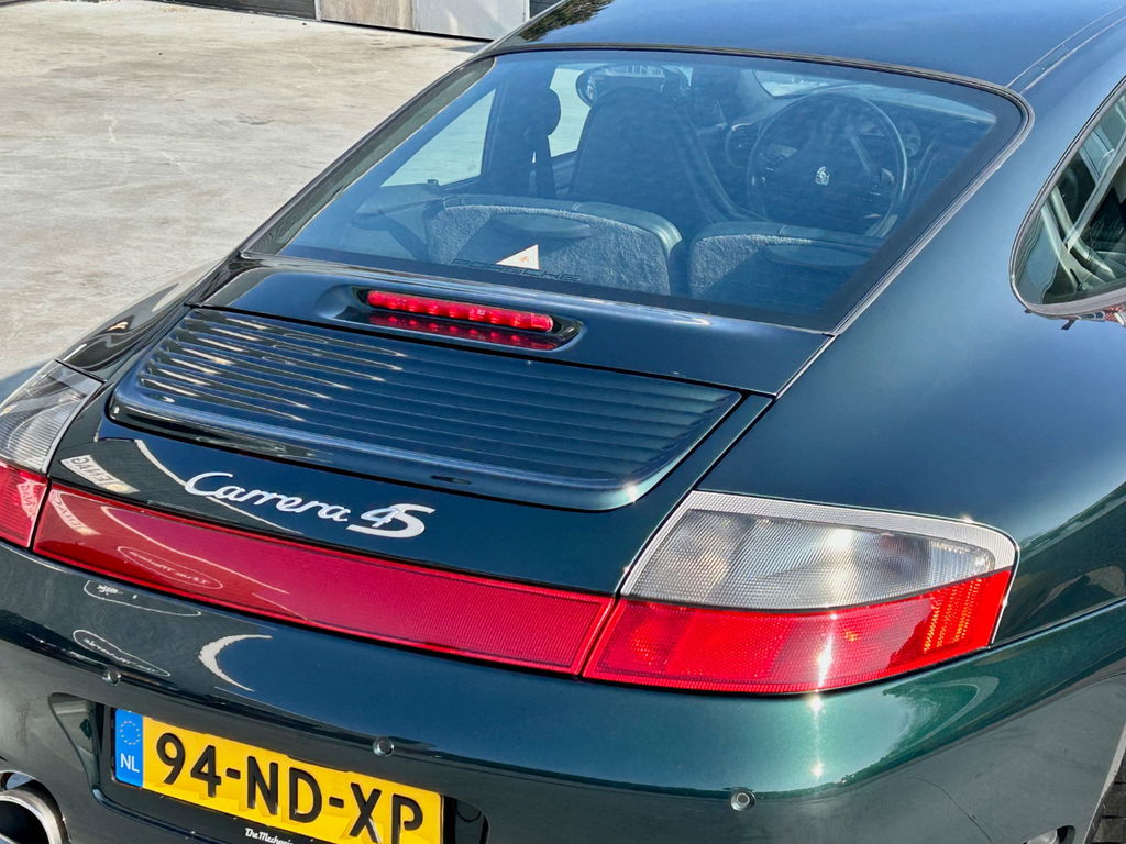 Porsche 996 Carrera 4S
