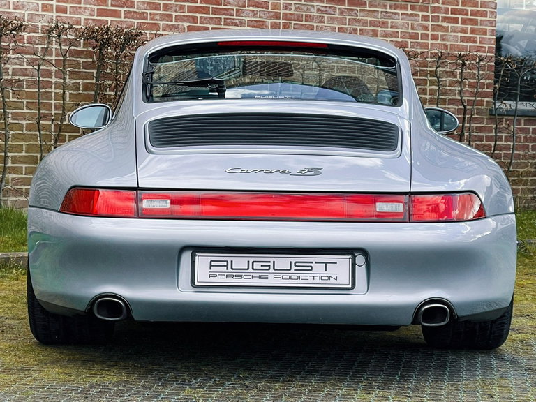 Porsche 993 Carrera 4S