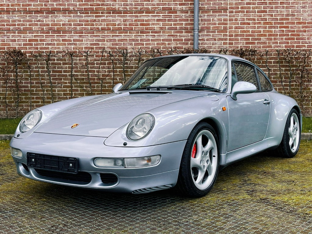 Porsche 993 Carrera 4S